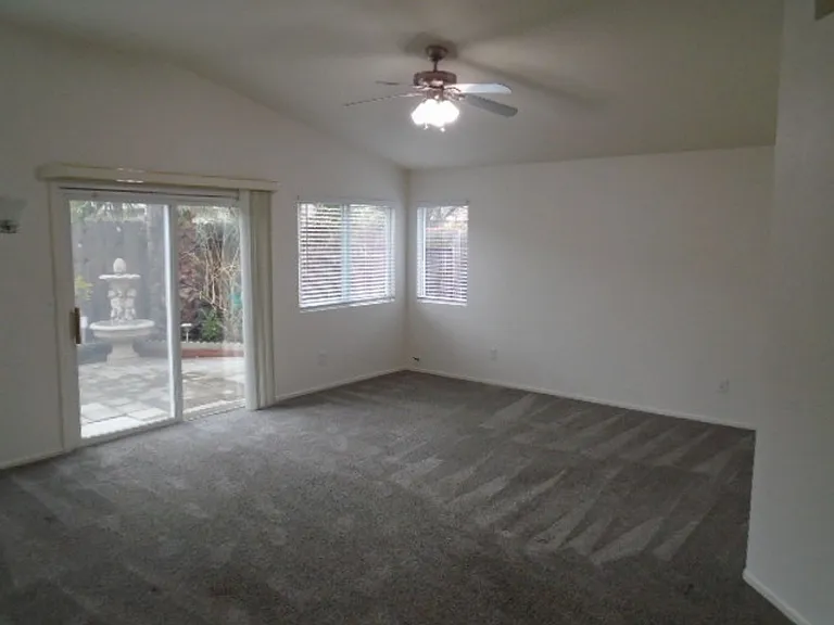 2378 Roualt St — Photo 5
