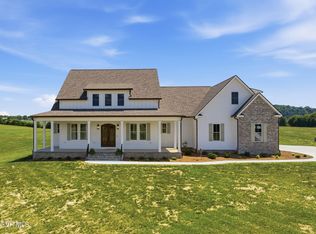 7242 Wolfe Ridge Ct, Piney Flats, TN 37686