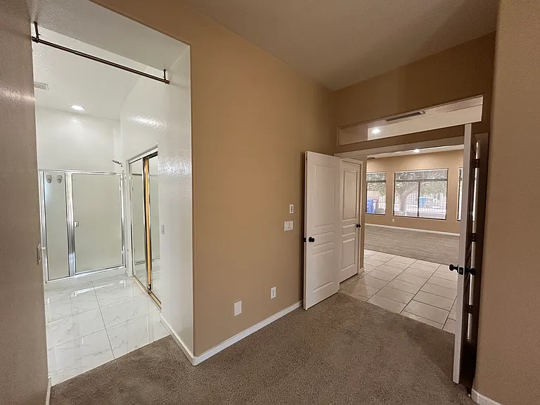 2041 E Fawn Dr — Photo 25