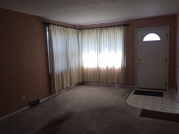2nd image of 3936 N Oriole Ave