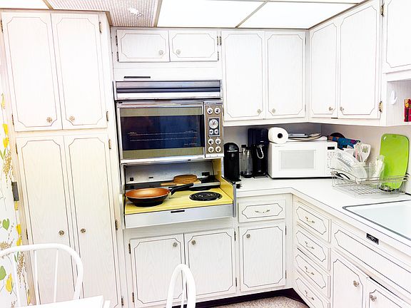 4th image of 1950 S Ocean Dr Penthouse C