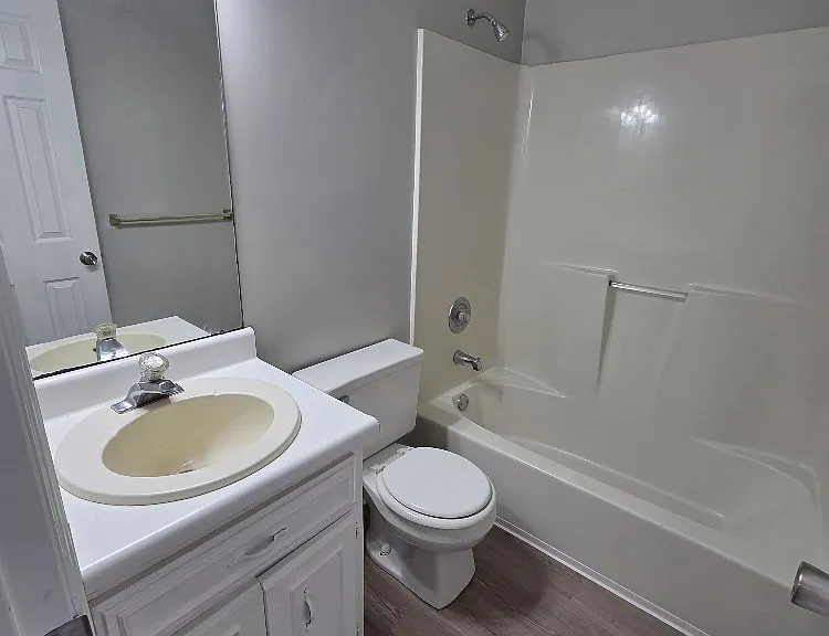 230.5 Lanier Dr #219 — Photo 12