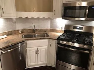 3200 N Lakeshore Dr #704 — Photo 4