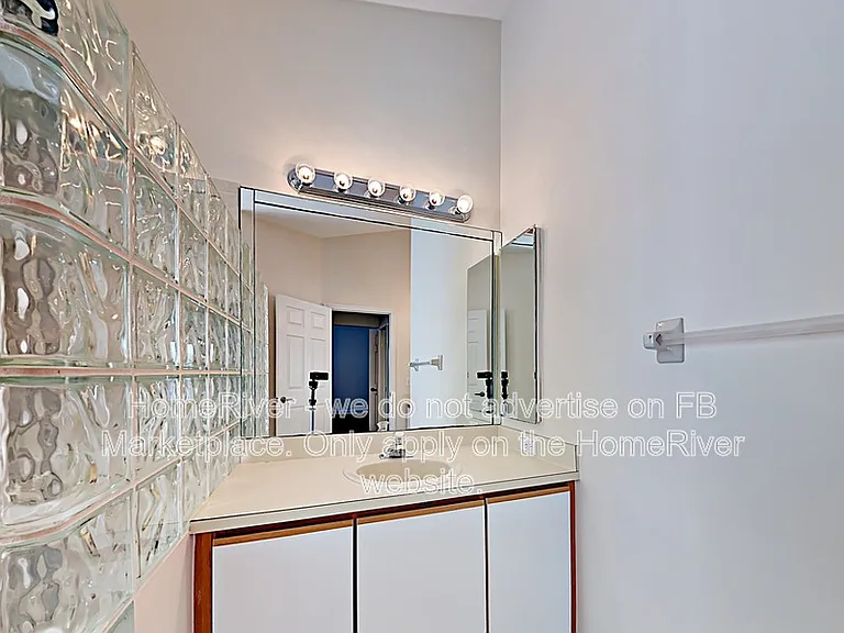 7512 Stirling Bridge Blvd N — Photo 24