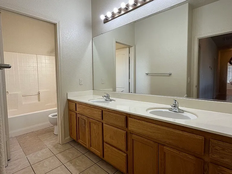 3598 Iron Canyon Cir — Photo 17