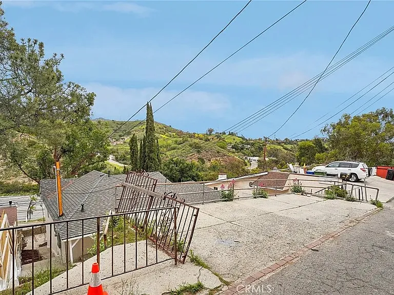 Woodrow Wilson Dr — Photo 24