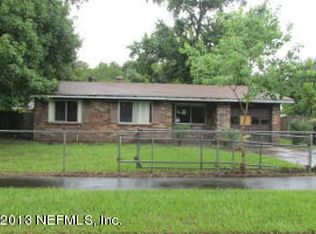 7568 Jana Ln N, Jacksonville, FL 32210