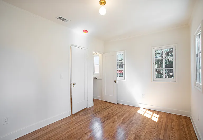 937 E California Blvd #4 — Photo 9