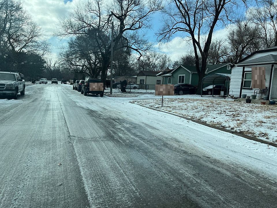 2nd image of 2337 N Salina Ave