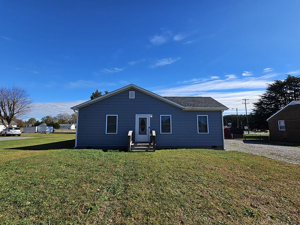 1st image of 4111 Lee Blvd