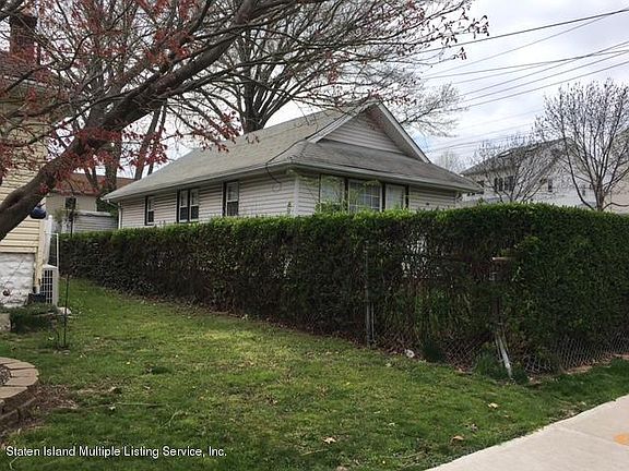 4th image of 36 Osborn Ave