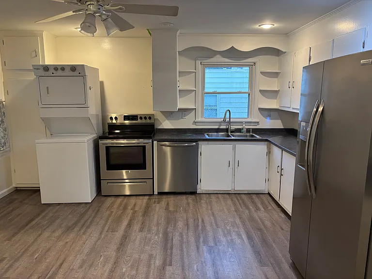 48 Schoolhouse Rd #1 — Photo 21