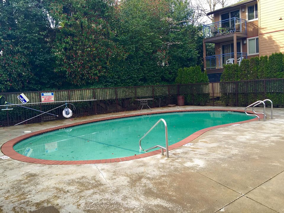 1st image of 8252 124th Ave NE #E 304