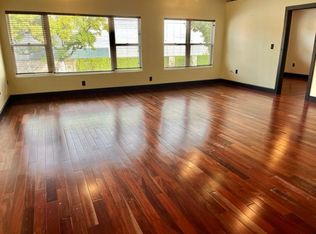 730 E 3rd St STE B, Long Beach, CA 90802