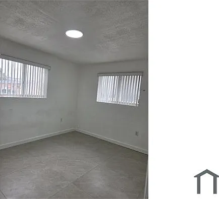 2 bed, 8783 sqft, $2,500 — Photo 4