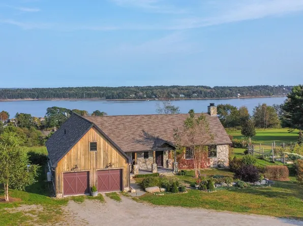 89 Allen Point Road, Harpswell, ME 04079