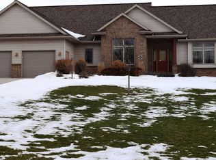 N8607 Decorah Ln, Fond Du Lac, WI 54937