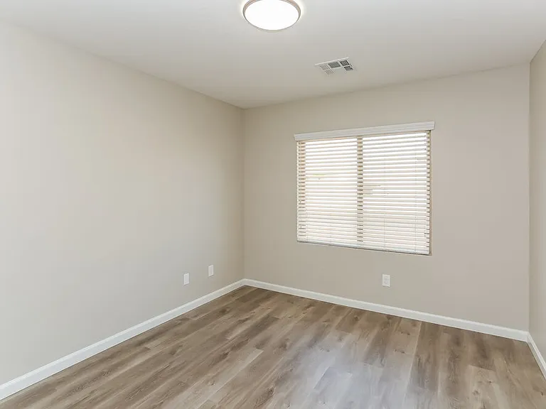 7215 Mulberry Forest St — Photo 14