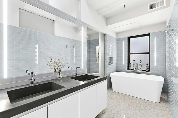 Sold by Compass | media 8