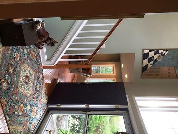 2nd image of 8249 N Winthrop Ave