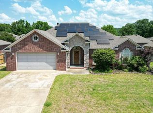 2118 Daniel Dr, Searcy, AR 72143