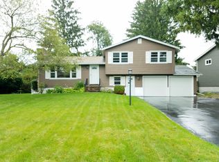 223 Clark Ln, Camillus, NY 13031