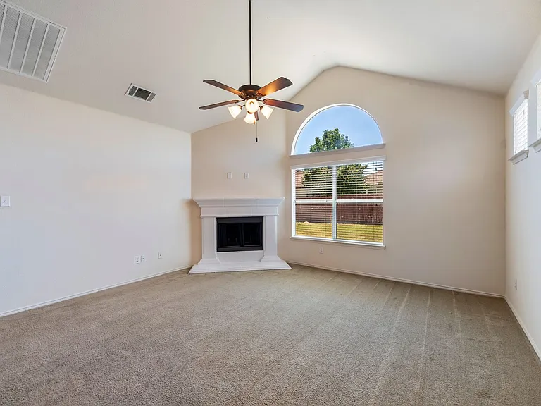 1636 Quail Grove Dr — Photo 9
