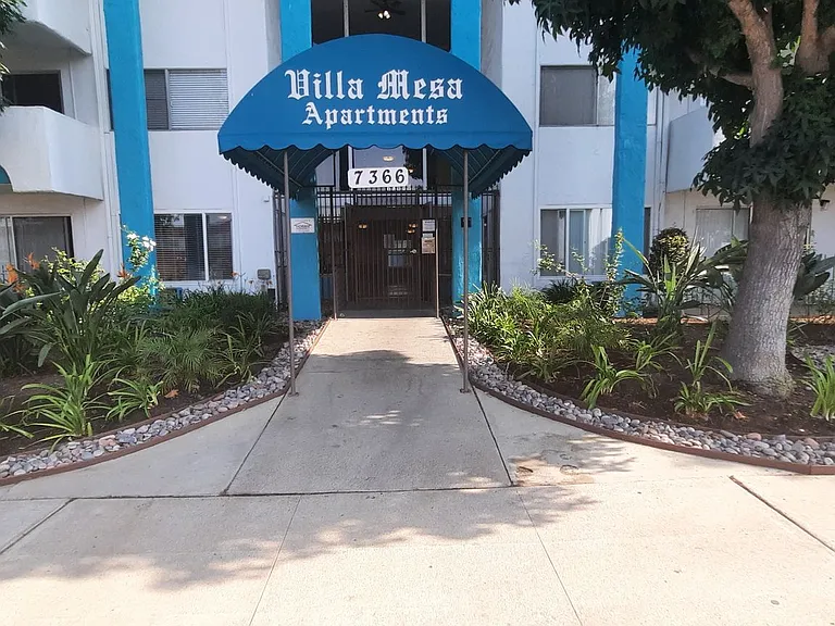 Villa Mesa Apartments — Photo 3
