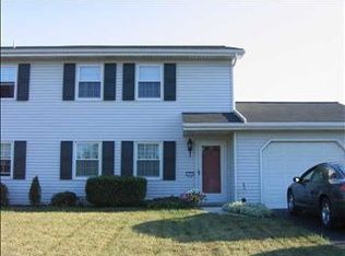 1820 Brentwood Dr, Middletown, PA 17057