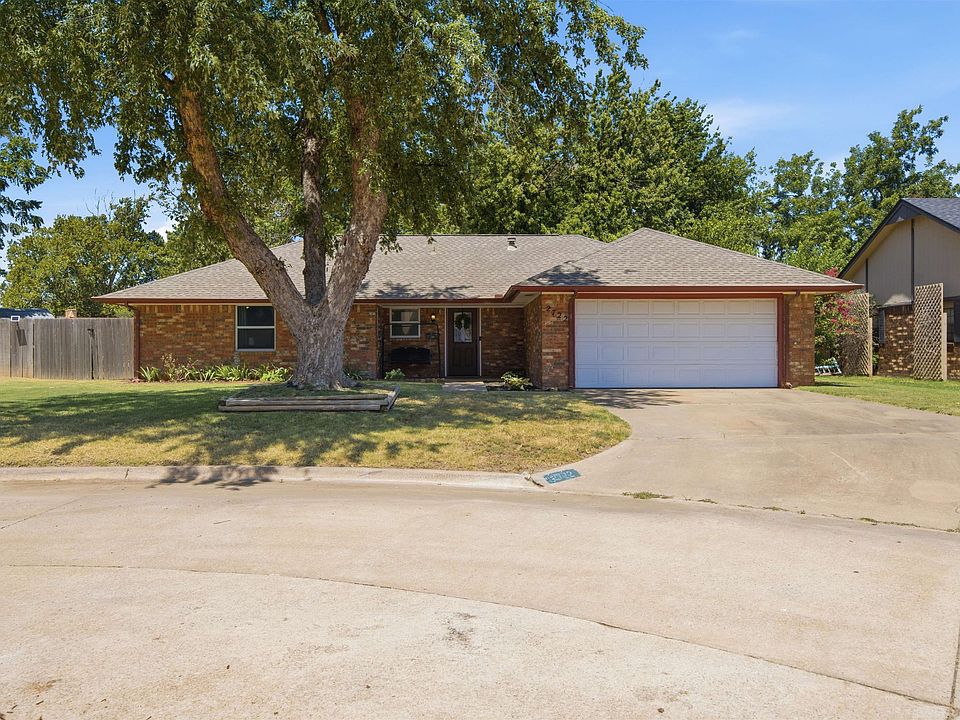 1st image of 2722 Sunnybrook Cir