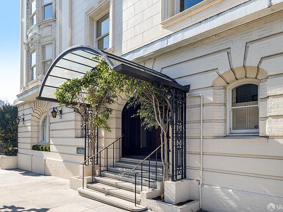 2nd image of 1925 Gough St #22