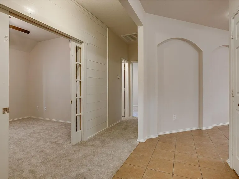 2108 Hayes St — Photo 8
