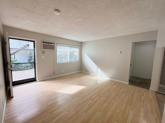 3rd image of 510 Alhambra Blvd APT 1