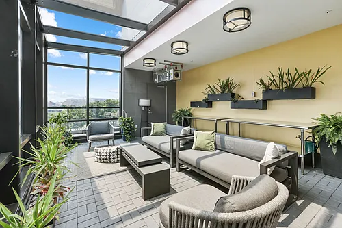 Trellis House Photo 1