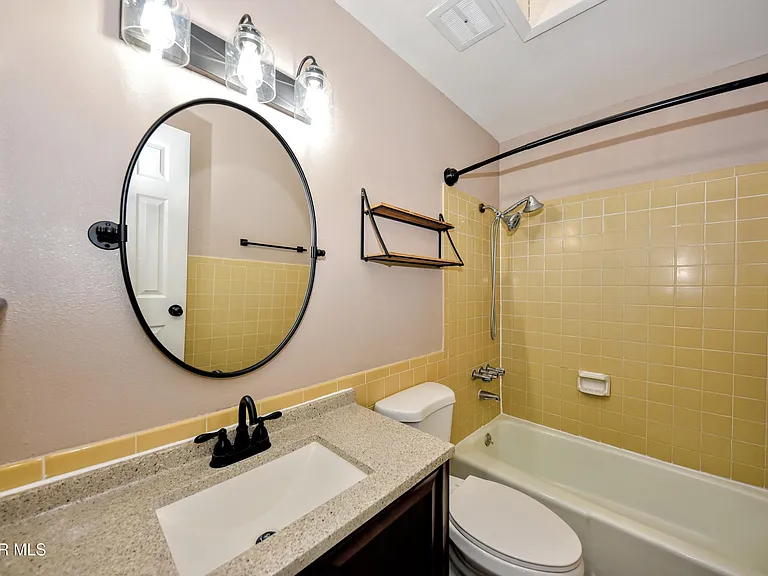 10348 Darin Rd — Photo 37
