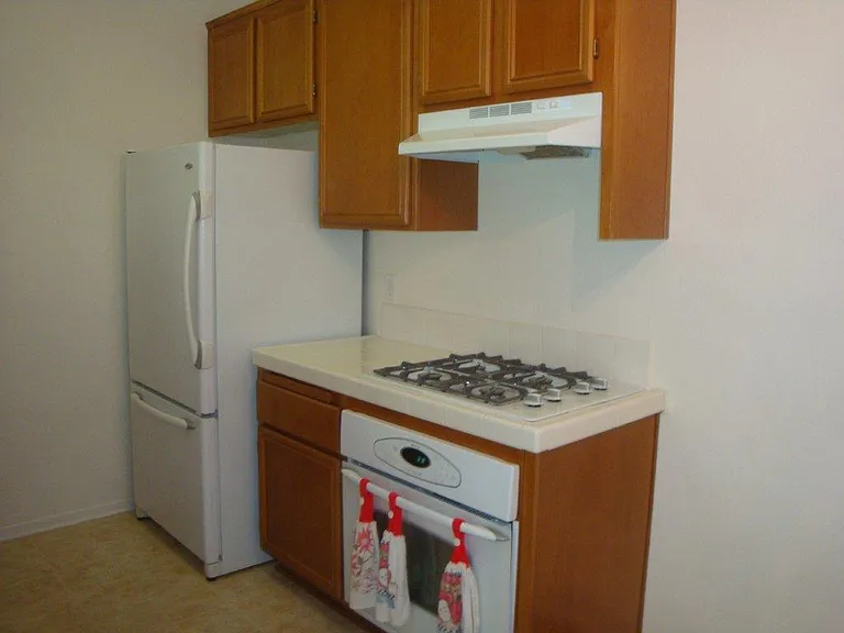 9728 Marilla Dr #303 — Photo 12