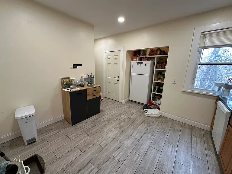 194 Kelton St #2 — Photo 11