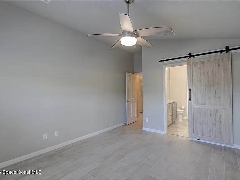 4188 Trovita Cir W — Photo 18