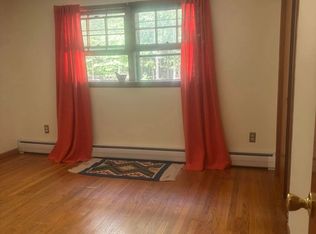 20 Van De Bogart Rd, Woodstock, NY 12498