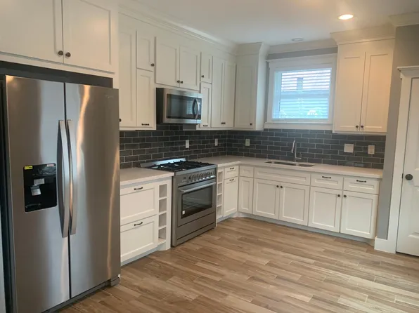 418 Kress St #A, Houston, TX 77020