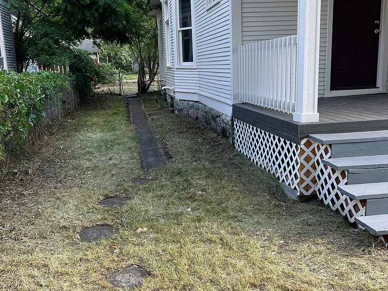 W Augusta Ave — Photo 19