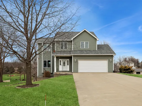 959 204th Pl, Pella, IA 50219