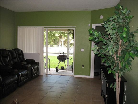 5th image of 6414 Hollydale Pl Unit 101