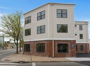 531 Smith St #201, Providence, RI 02908