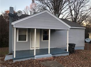 1318 Wentworth Rd, Winston Salem, NC 27105