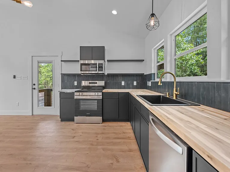 131 Timber Trl — Photo 8