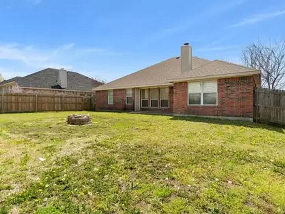 2nd image of 87 Hardwood Ln