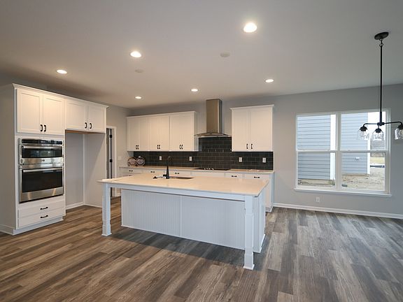 3rd image of 10633 Banyan Wood Ct