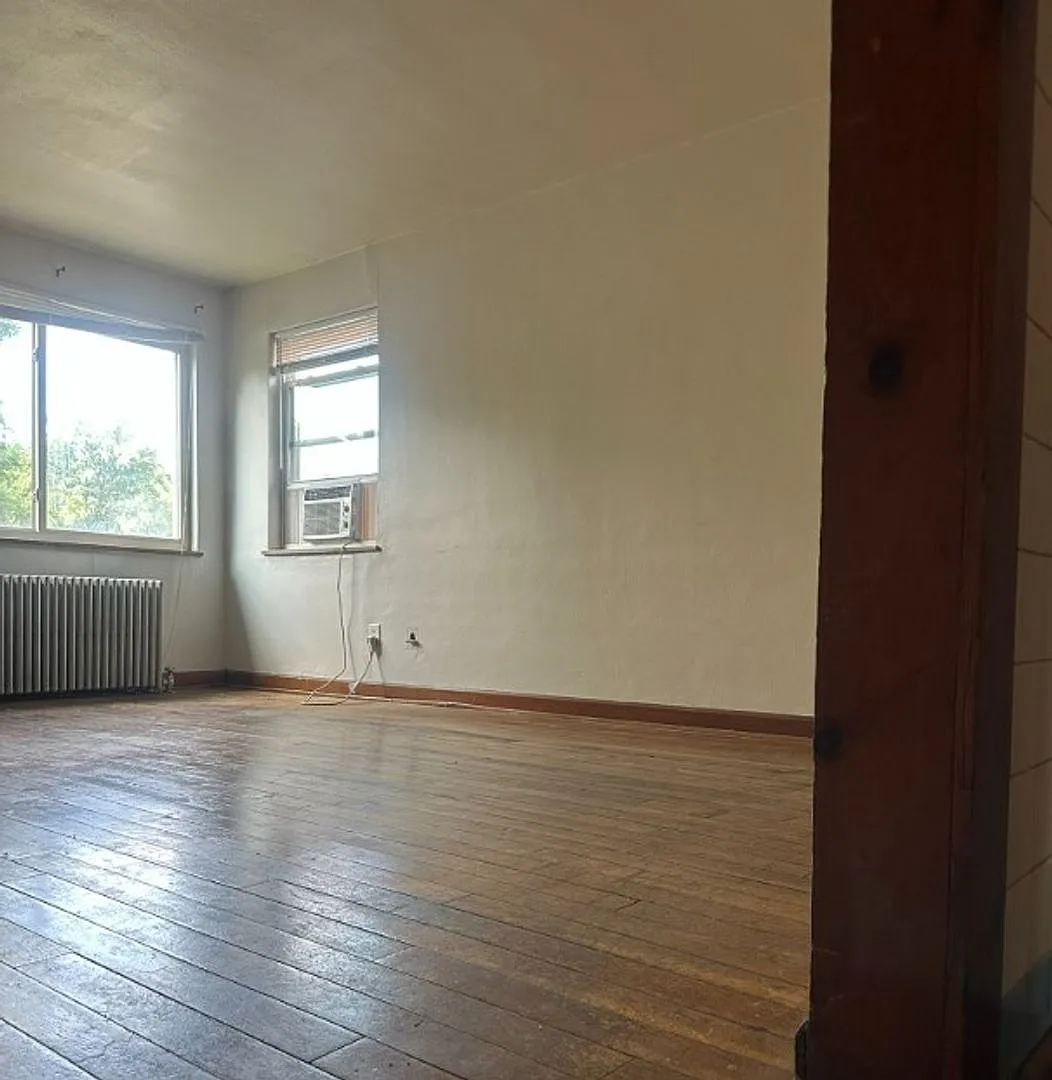 526 Riddle Crest Lane — Photo 3