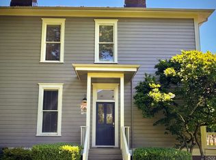 1451 Officers Row, Vancouver, WA 98661
